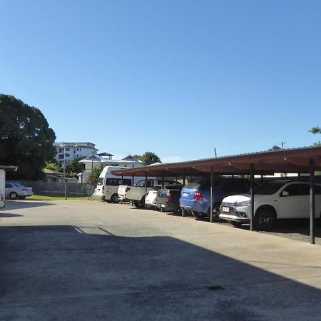 Tower Court Motel Hervey Bay Exterior foto