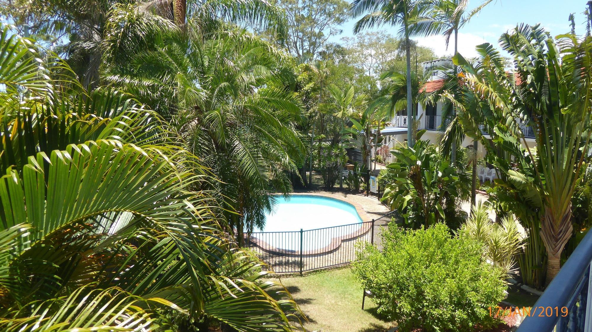 Tower Court Motel Hervey Bay Exterior foto